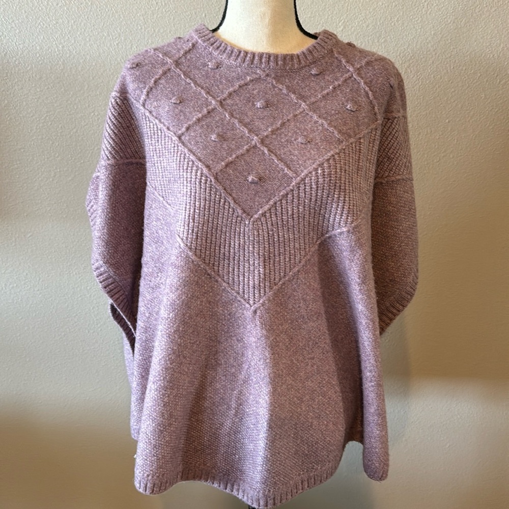 Loft poncho - XS/S - beautiful lilac color. Super soft. Like new.